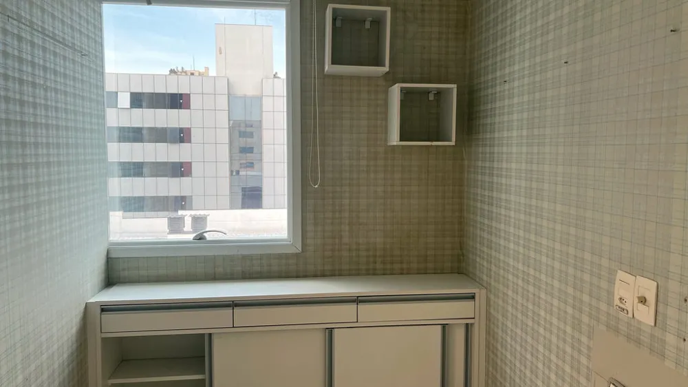 Sala para venda no bairro Higienópolis em Porto Alegre