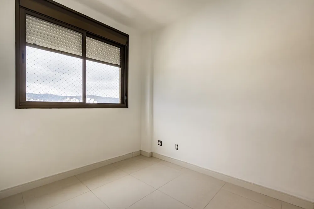 Apartamento para venda no bairro Partenon em Porto Alegre