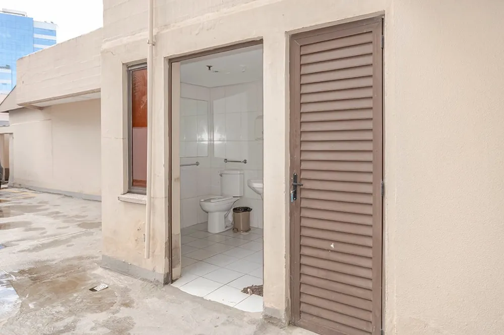 Sala para venda no bairro Moinhos de Vento em Porto Alegre