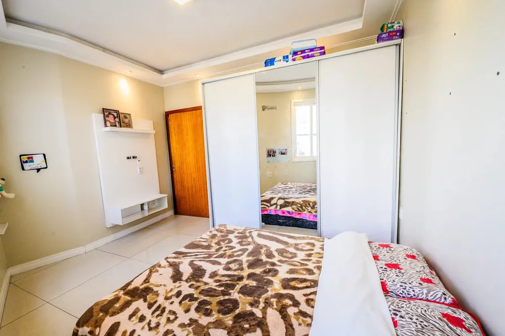 Apartamento para venda no bairro Teresópolis em Porto Alegre
