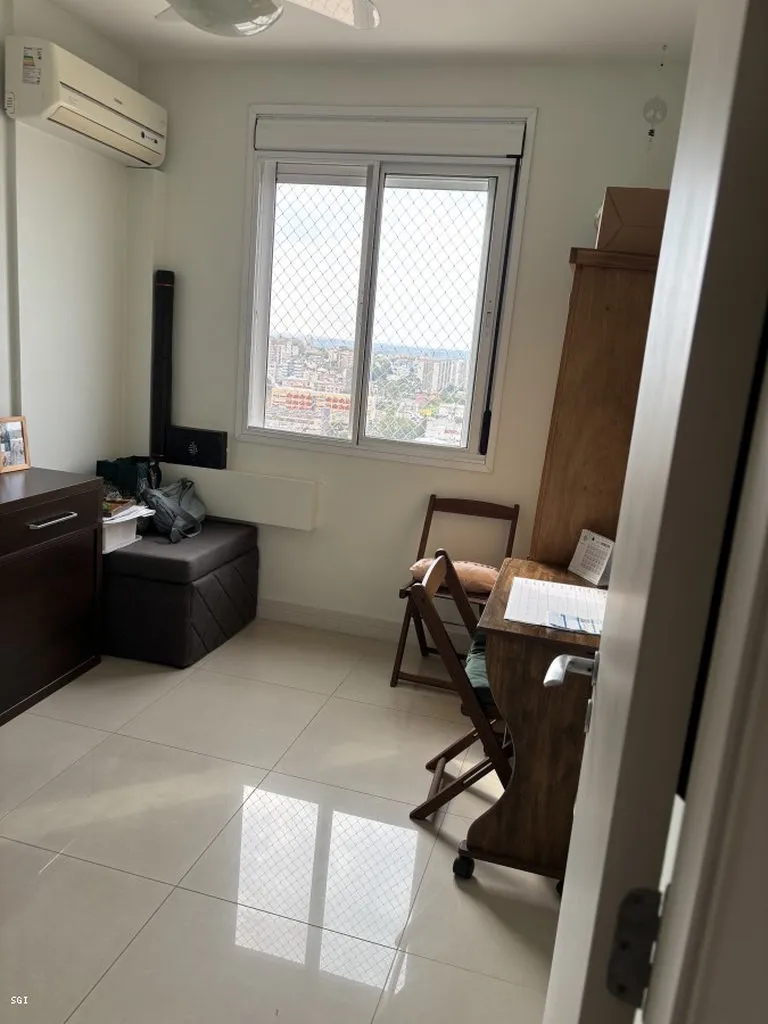 Apartamento para venda no bairro Cristo Redentor em Porto Alegre
