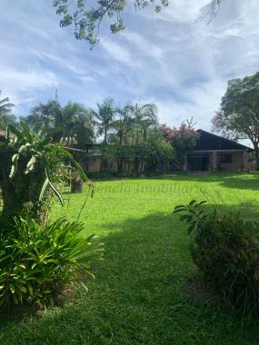 Sítio / Chácara 3 quartos para Venda no bairro Lomba Grande em Novo Hamburgo